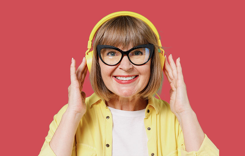 woman_smiling_headphones